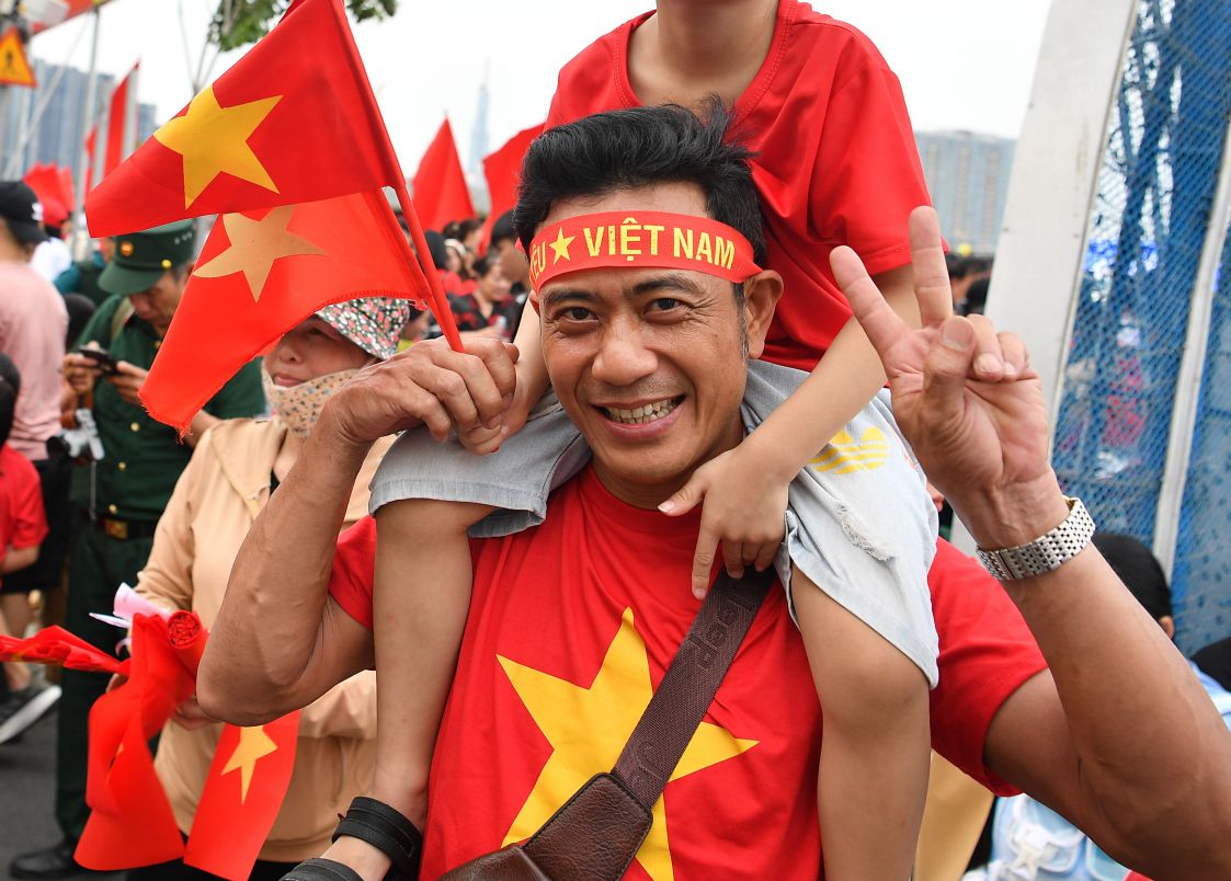 Nu cuoi rang ro trong dip dai le A50 o TP Ho Chi Minh. Anh: Viet Van