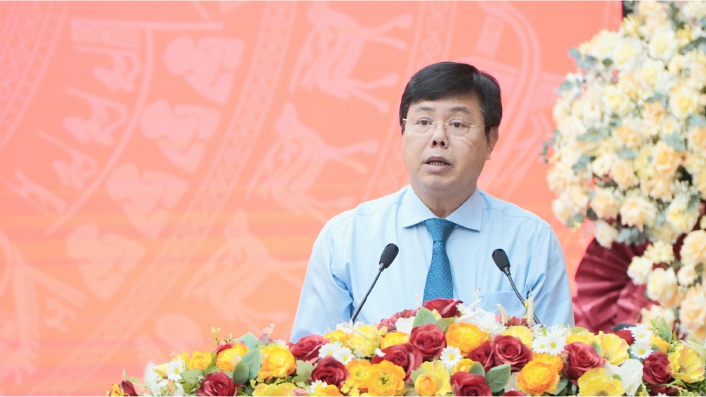 Bi thu Tinh uy An Giang Nguyen Tien Hai phat bieu tai hoi nghi. Anh: Nguyen Anh