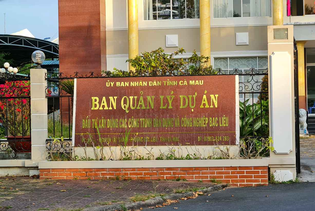 Quyet dinh cung neu cuu the co so lam viec cua cac Ban qua ly du an. Hau het deu co co so hai tai khu vuc tinh Bac Lieu cu. Anh: Nhat Ho