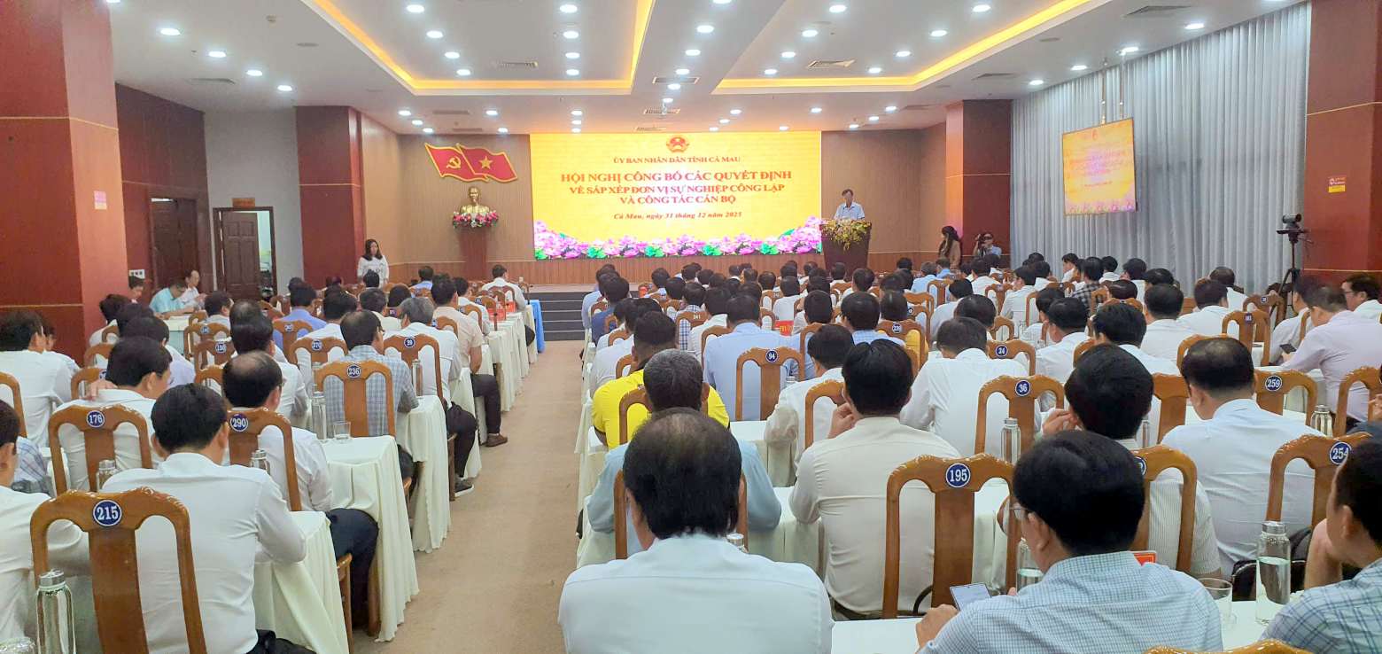 Ca Mau trien khai nhieu quyet dinh sap xep don vi su nghiep ngay ngay cuoi nam. Anh: Nhat Ho