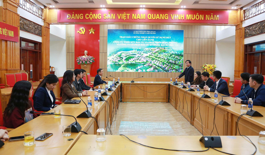 Toan canh buoi le. Anh: Bao Nguyen