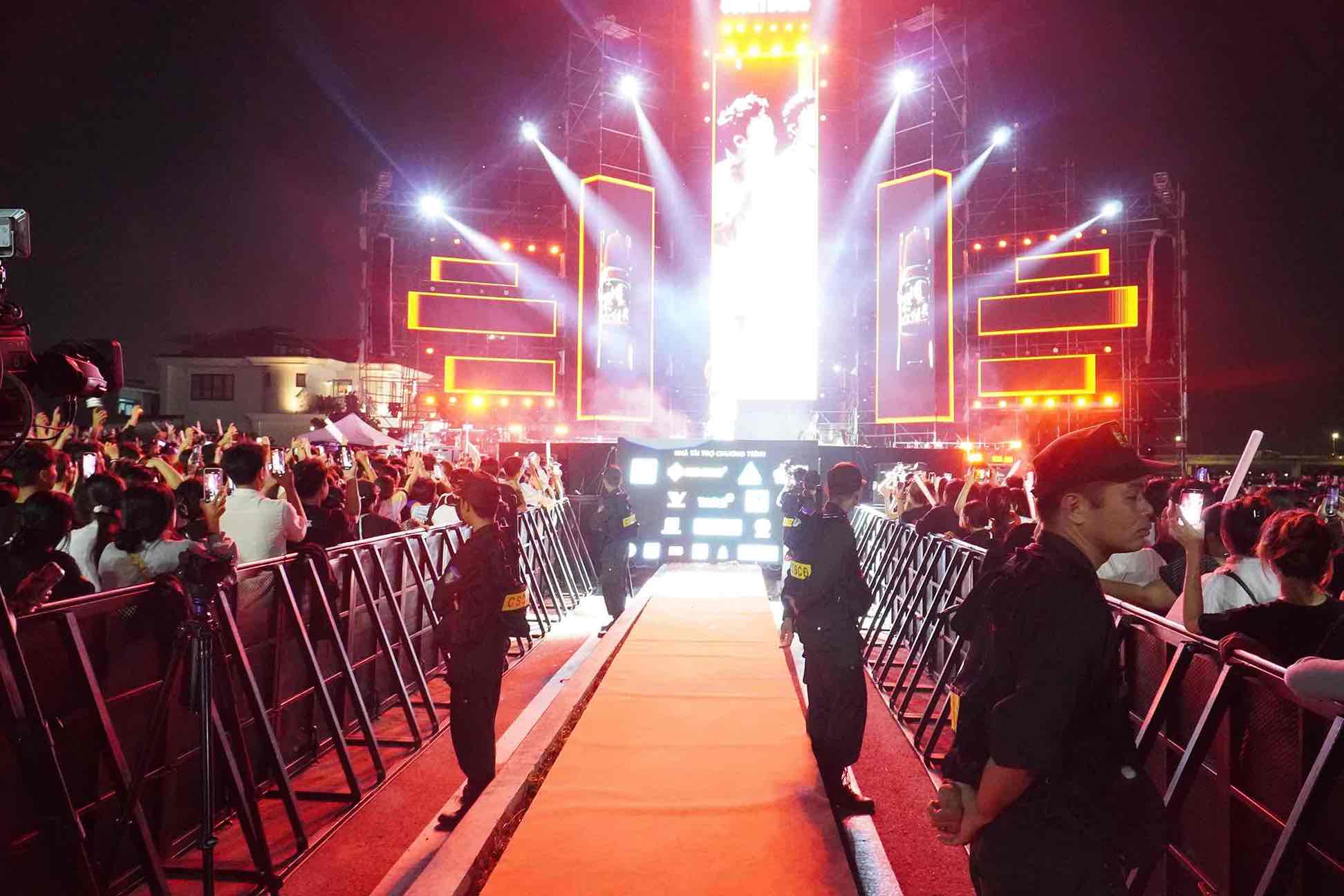 Luc luong an ninh duoc duy tri toi da de dam bao chuong trinh dien ra an toan. Anh: HAC