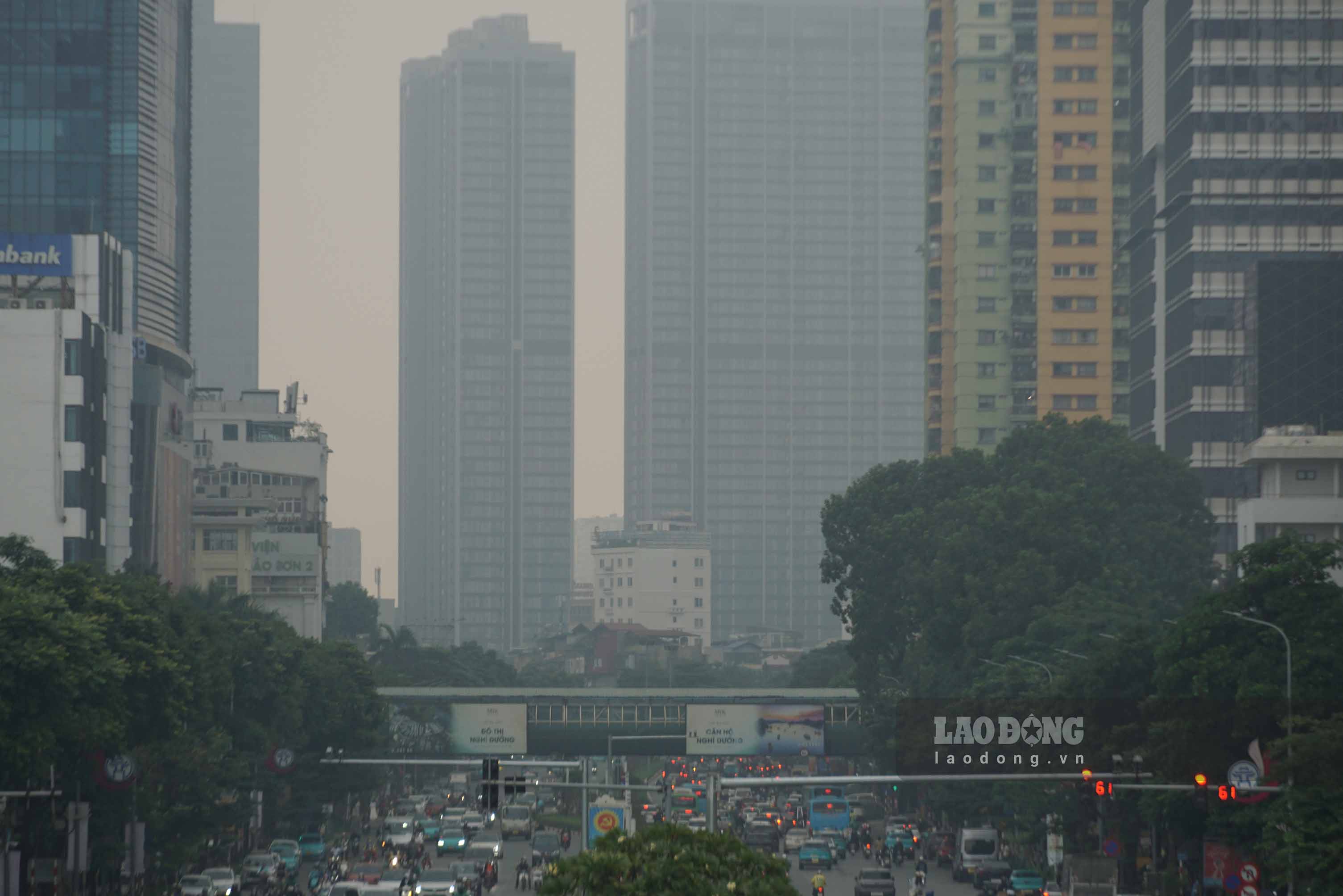 El aire de Hanoi sigue sombrio sigue estando entre las 10 ciudades mas contaminadas del mundo. Foto: Huu Vu
