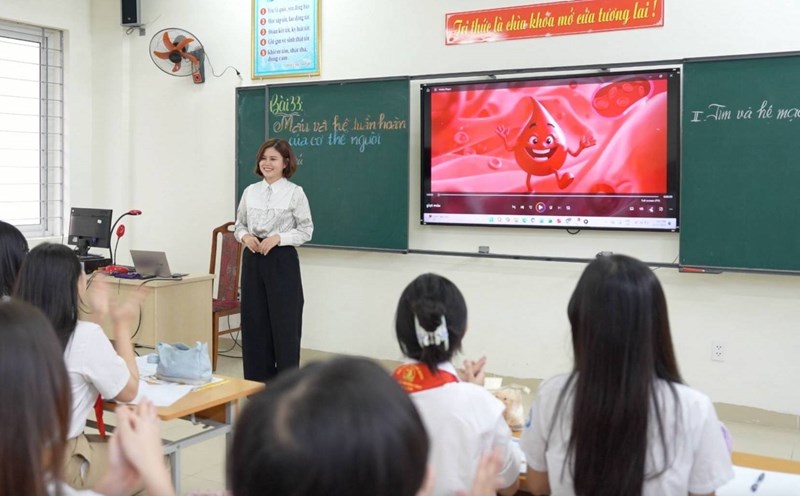 Dieu kien duoc tinh noi thoi gian giang day de giao vien xet thang hang la cau hoi nhieu thay co quan tam. Anh: Phuong Anh