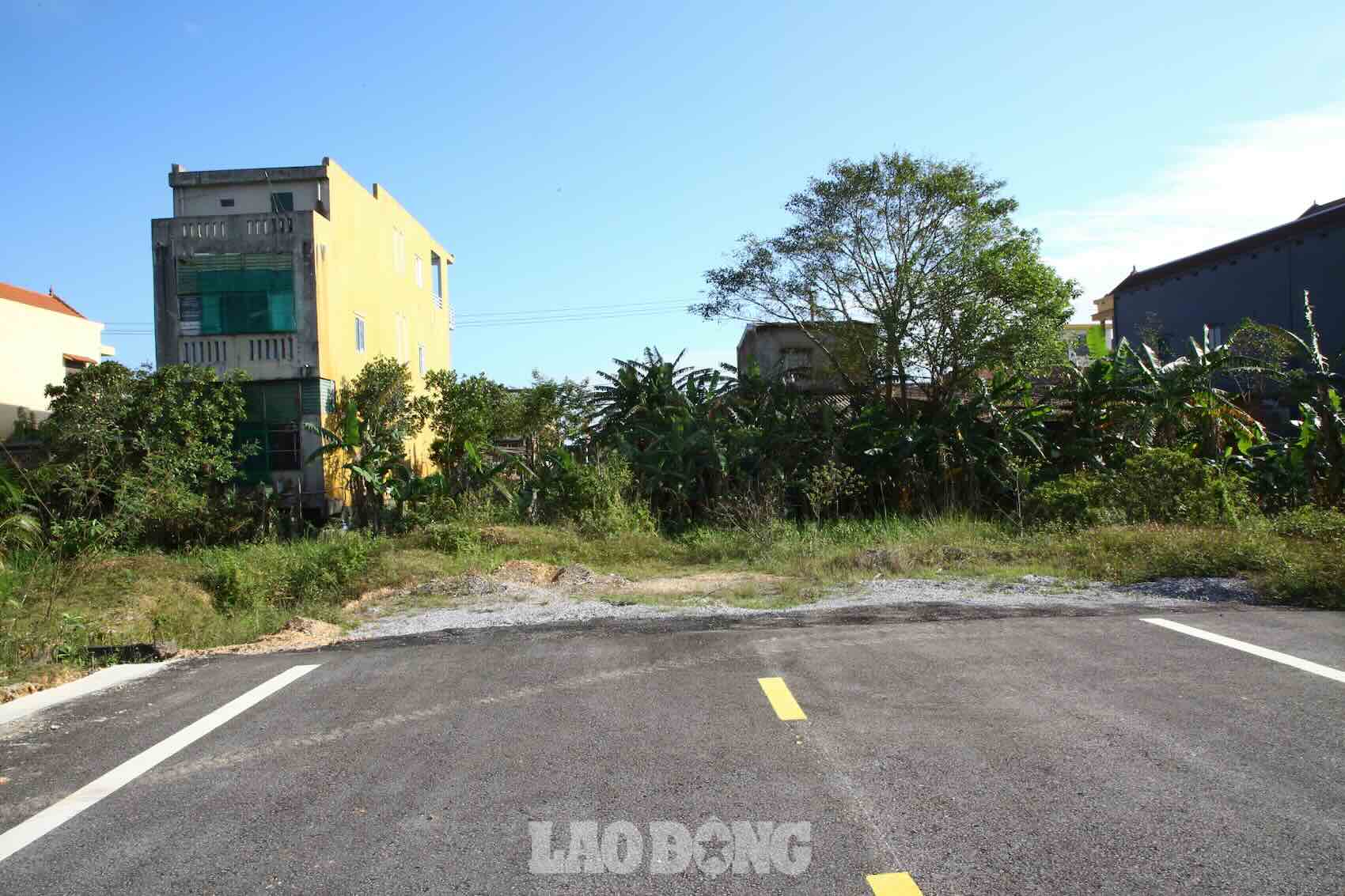 Tuyen duong vuong mat bang doan qua Quoc lo 1. Anh: Cong Sang