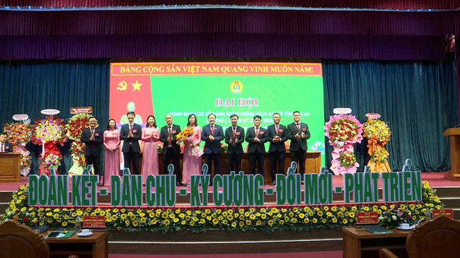 Scene of the 1st Gia Lai Provincial Social Policy Bank Branch Grassroots Trade Union Congress. Photo: Phi Long