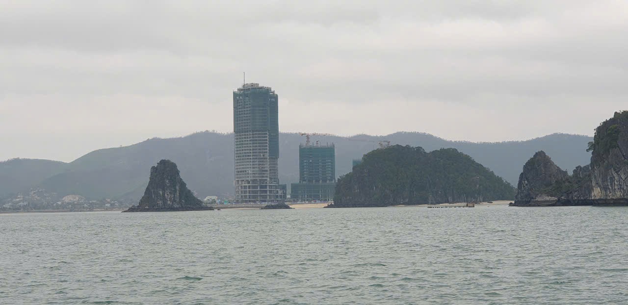 Ao Tien New Urban Area seen from Bai Tu Long Bay. Social housing project is built in lot D. Photo: Nguyen Hung