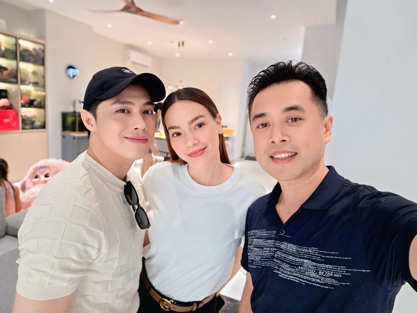 Duong Khac Linh은 Ho Ngoc Ha da Noo Phuoc Thinh과 함께 음악의 밤을 만들었습니다. 사진: 예술가 제공.