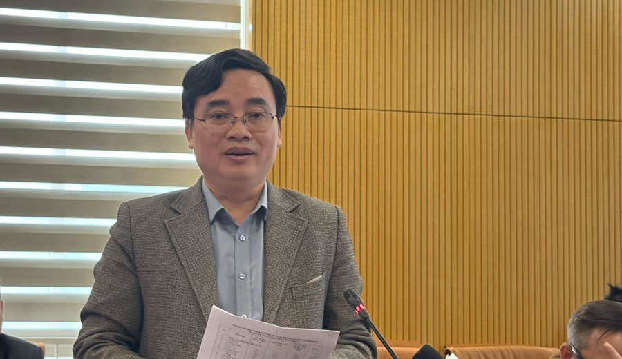 Pho Cuc truong Cuc Trong trot va Bao ve thuc vat Nguyen Quoc Manh khang dinh viec mua ban ma so vung trong la hanh