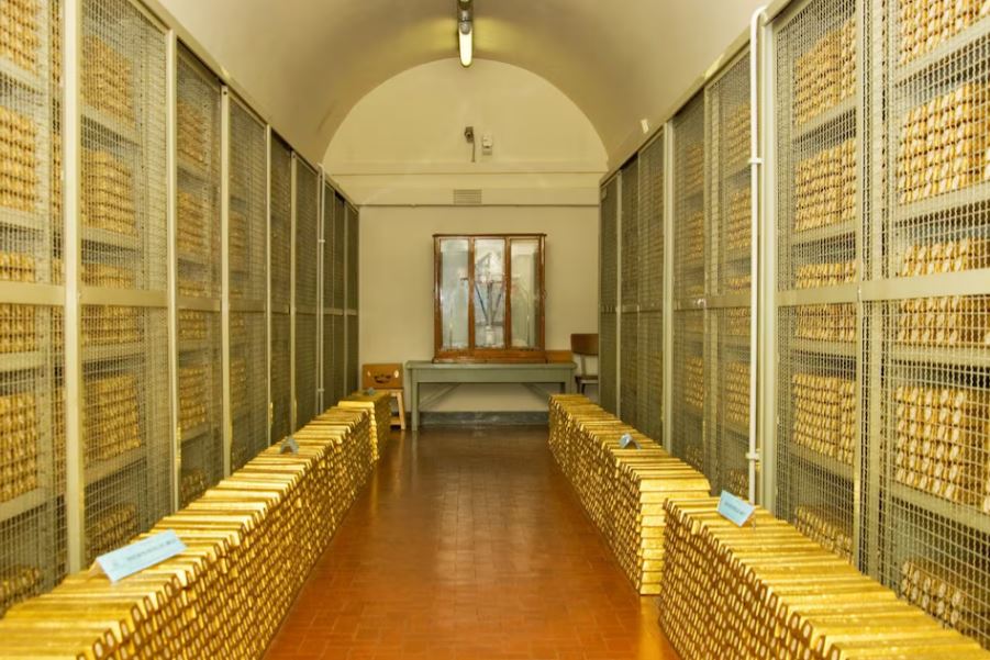 金価格が高騰している間、イタリア中央銀行の金準備高は3 000億米ドルです。写真:イタリア中央銀行