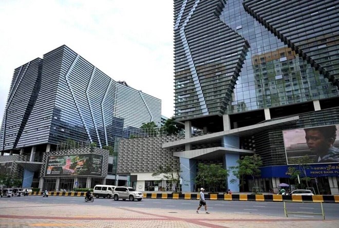 Prince International Plaza in Phnom Penh (Cambodia), an investment real estate belonging to Prince Group of scammer Chen Zhi. Photo: AFP