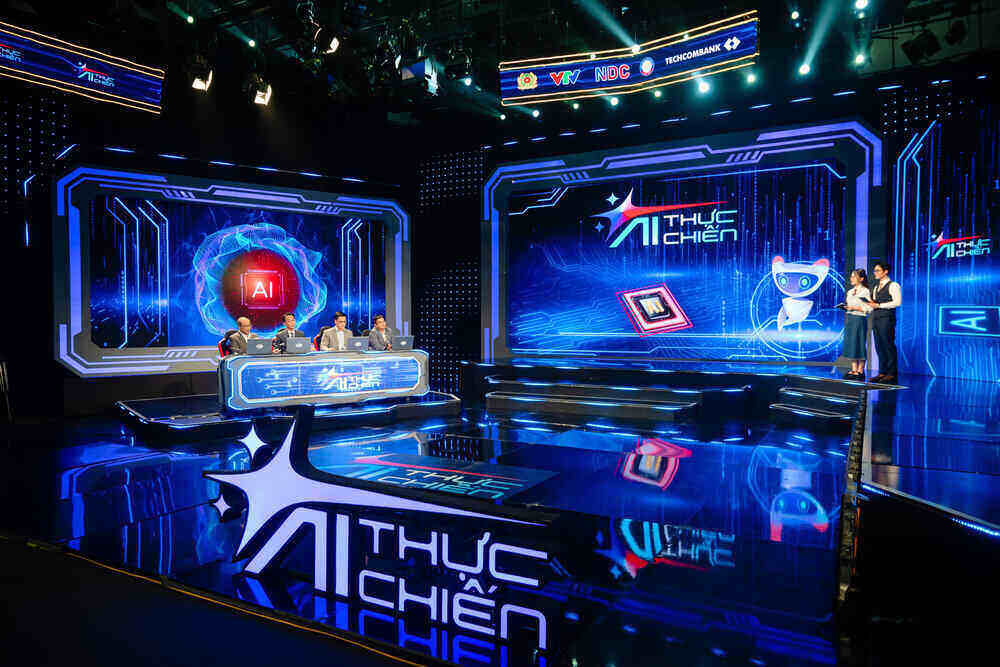 CIO Techcombank lam giam khao “A.I Thuc chien”. Ảnh: Techcombank 