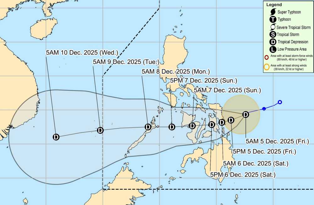 Cập nhật vị trí của áp thấp nhiệt đới gần Biển Đông. Ảnh: PAGASA