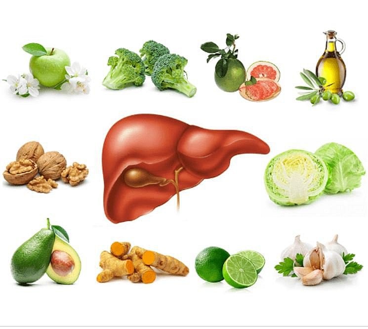 Fresh fruits, green vegetables, grains, garlic, ginger help keep the liver healthy. Photo: Thao Nhung
