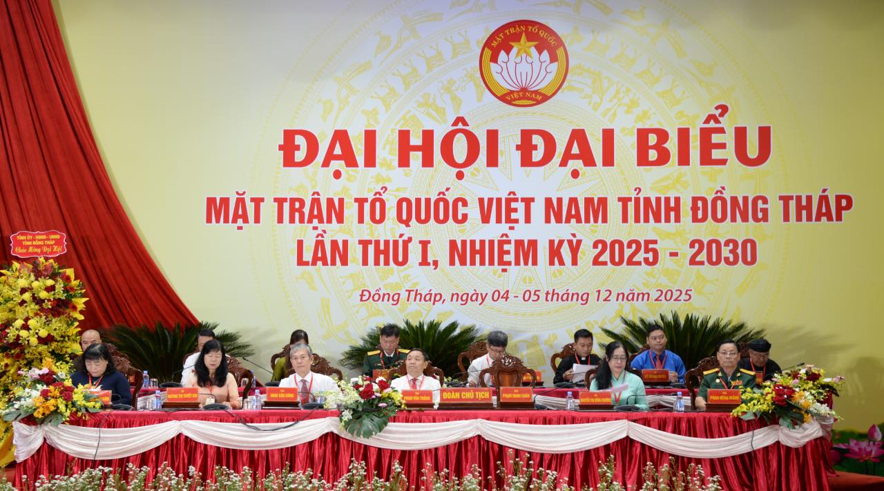 Doan Chu tich Dai hoi dai bieu Mat tran To quoc tinh Dong Thap lan thu I, nhiem ky 2025-2030. Anh: Thanh Nhan