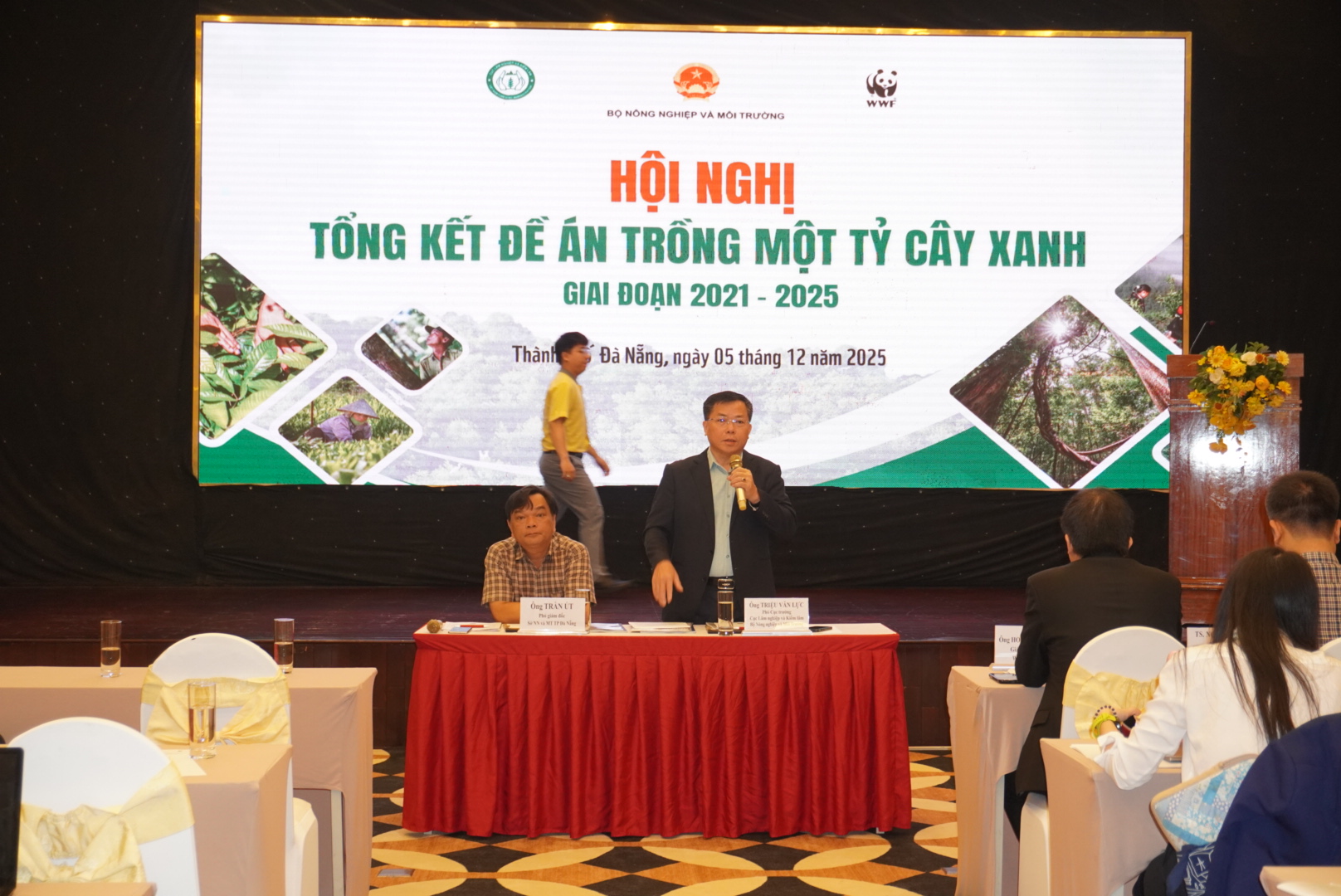 Viet Nam tro thanh mot trong so it quoc gia trien khai thanh cong chuong trinh trong cay quy mo lon. Anh: Tran Thi