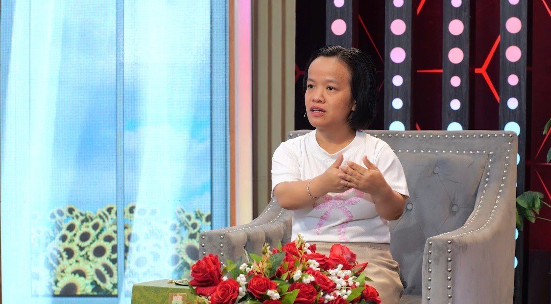 身長1.12mの少女が結婚の話を語る。写真:ジェット提供.