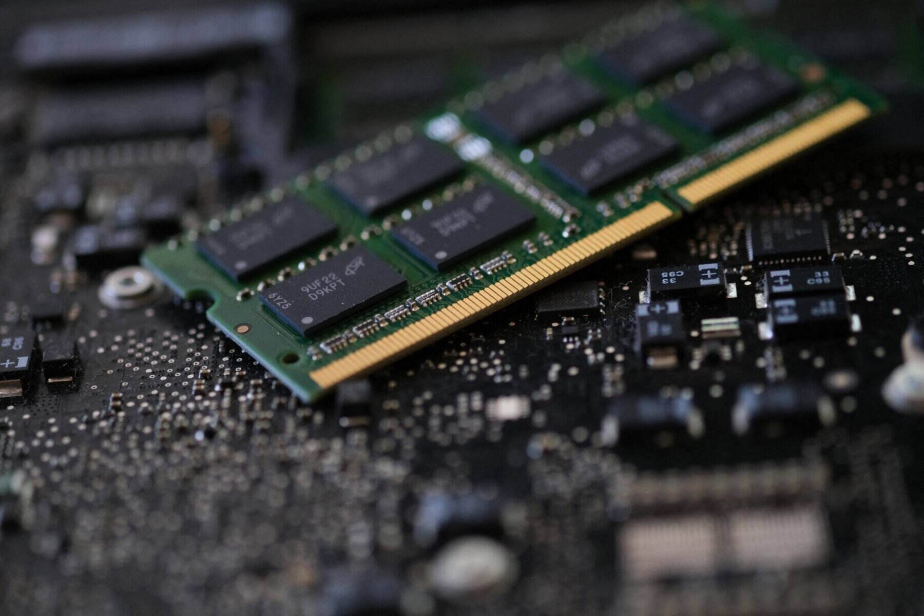 The world is facing a global memory chip crisis, causing the prices of computer components such as RAM to skyrocket. Photo: AFP
