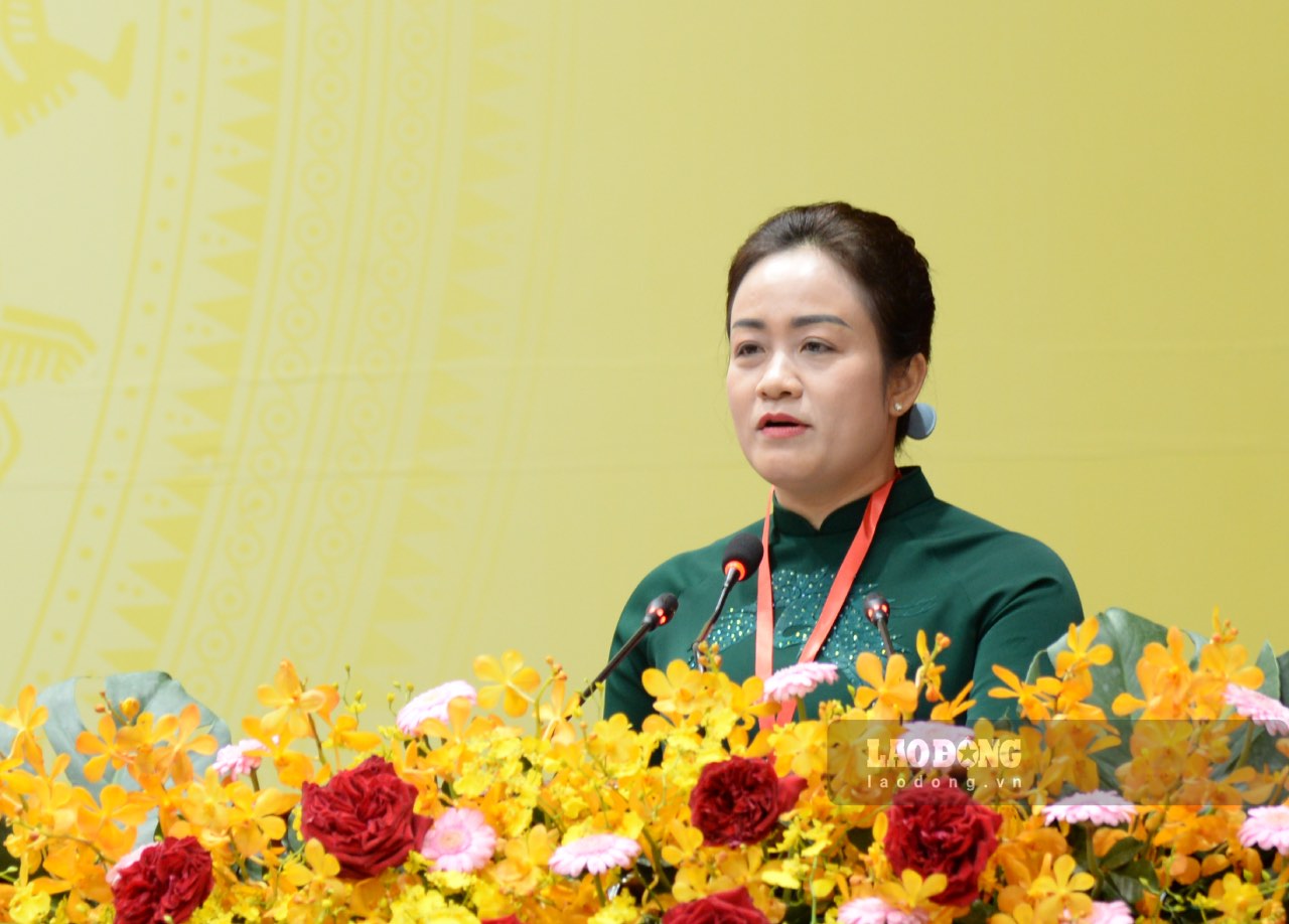 Ba Nguyen Hai Tram – Pho Bi thu Thuong truc Tinh uy Dong Thap - phat bieu chi dao tai Dai hoi. Anh: Thanh Nhan