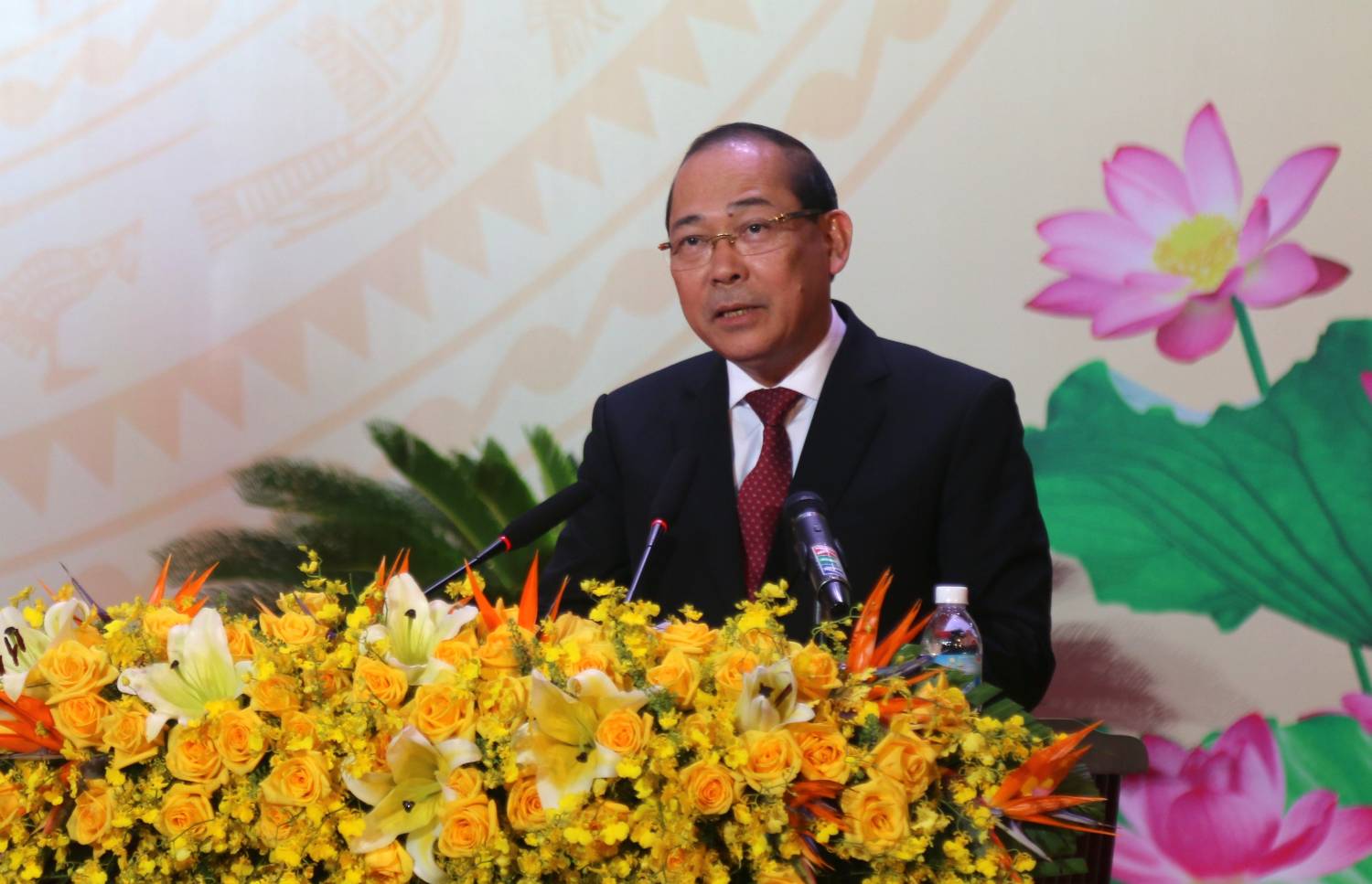 Pho Chu tich Uy ban Trung uong MTTQ Viet Nam Hoang Cong Thuy phat bieu tai dai hoi. Anh: Phuong Linh