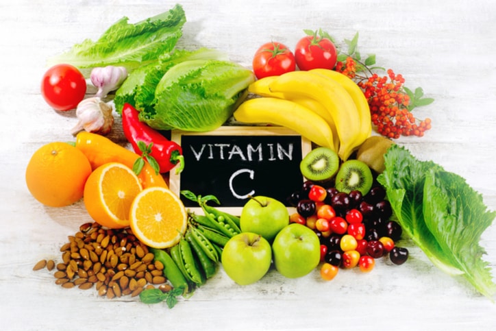 People with diabetes need to proactively supplement vitamin C every day. Photo: Thao Nhung