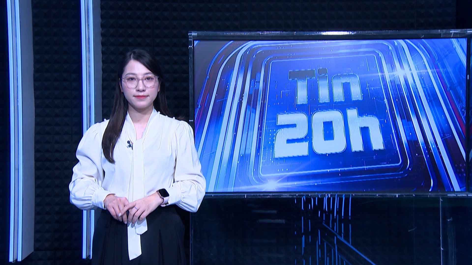 20時ニュース:ハノイの70〜75歳の人々が間もなく無料の健康保険が支給される