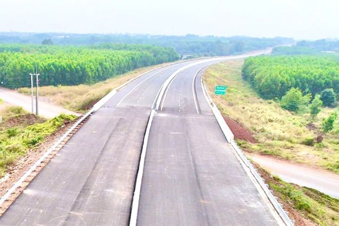 Dự án thành phần 2 và thành phần 3 cao tốc Biên Hòa - Vũng Tàu tại điểm giao TPHCM - Đồng Nai đã được kết nối liền mạch. Ảnh: Nhâm Nguyễn 