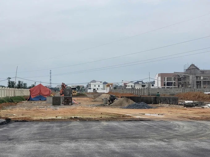 응에안의 공공 투자 프로젝트. 사진: Ngoc Anh