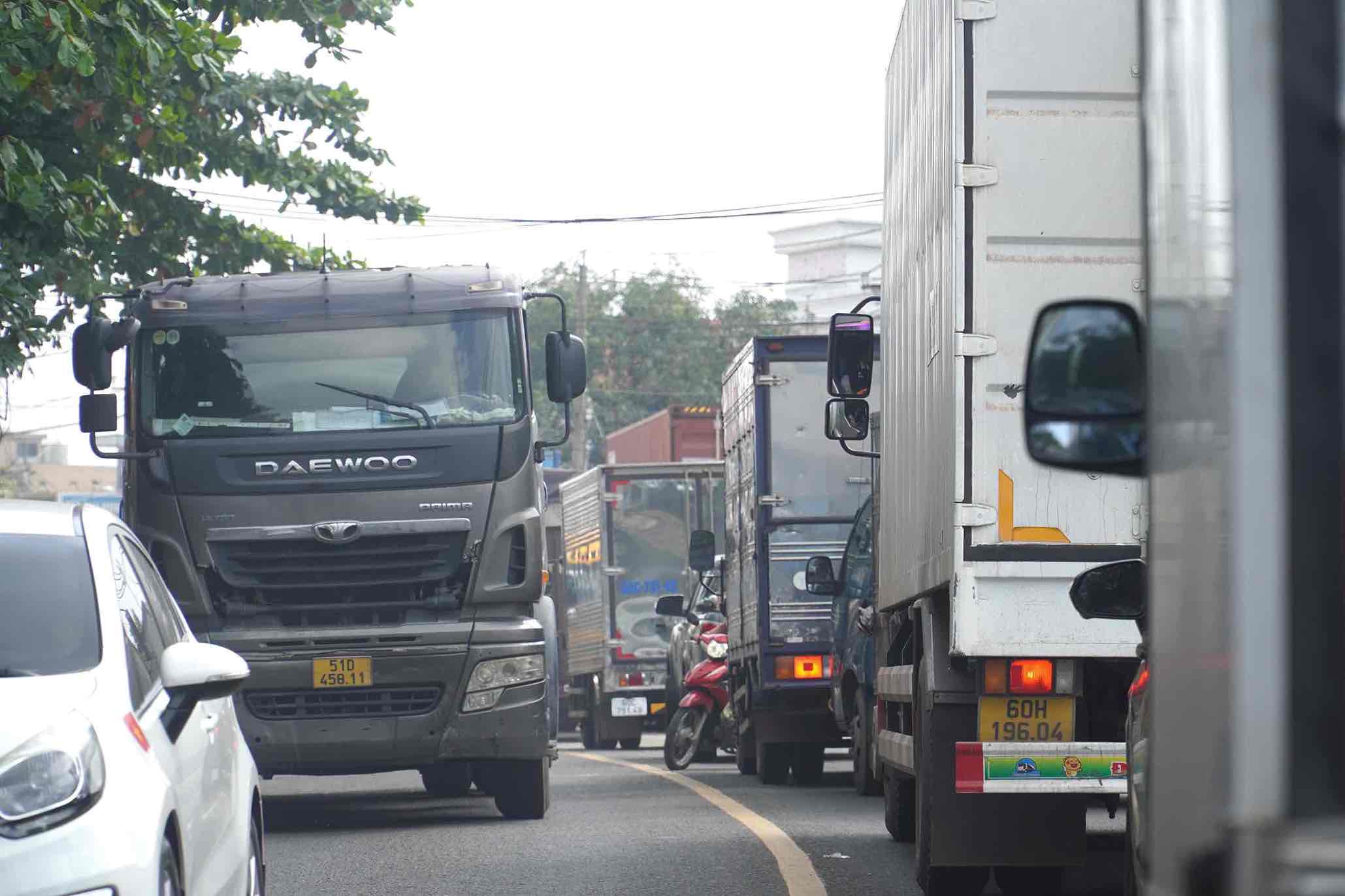 Un tac tren duong Bui Van Hoa. Anh: HAC