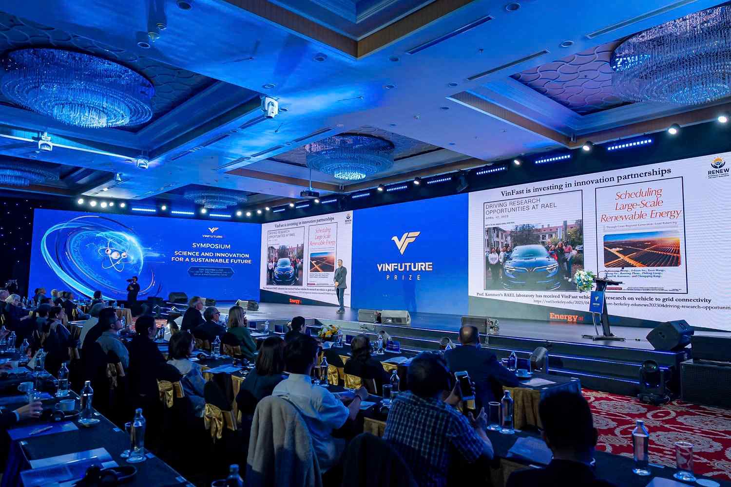 Toan canh toa dam. Anh Duc Hoang