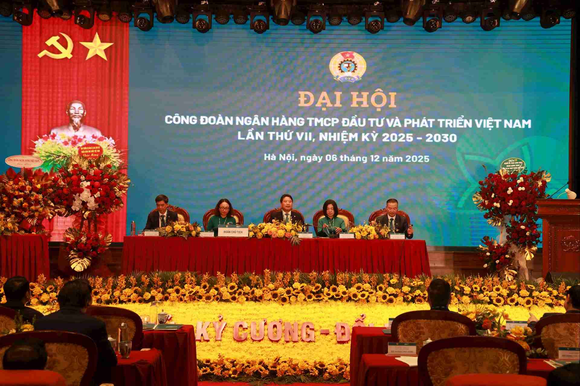 Dai hoi dai bieu Cong doan BIDV lan thu VII da thanh cong tot dep. Anh: Phuong Thao