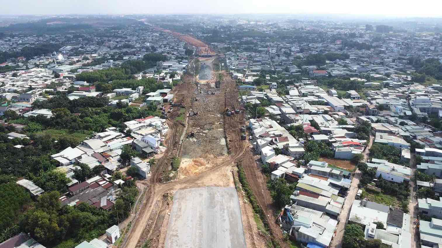 Du an thanh phan 1, Du an duong cao toc Bien Hoa - Vung Tau do Ban quan ly dau tu xay dung tinh Dong Nai lam chu dau tu, thong xe ky thuat ngay 19.12.2025. Anh: HAC