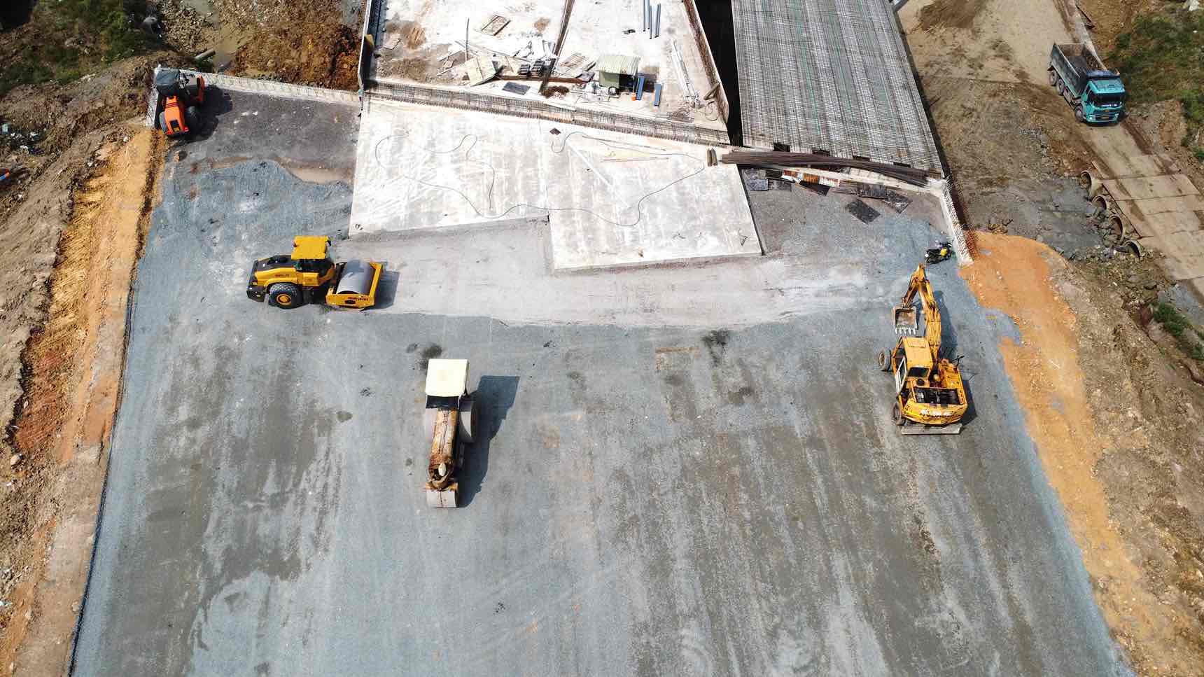 Can canh thi cong cao toc Bien Hoa - Vung Tau. Anh: HAC