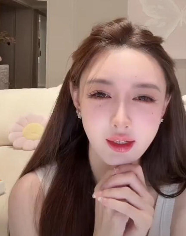 Diệp Kha tiết lộ mình là mẹ đơn thân, tự trả tiền vay để mua xe. Ảnh chụp màn hình