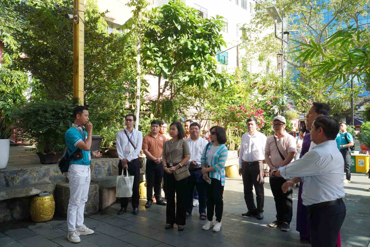Explore Tan Dinh ward with a new cultural experience tour.