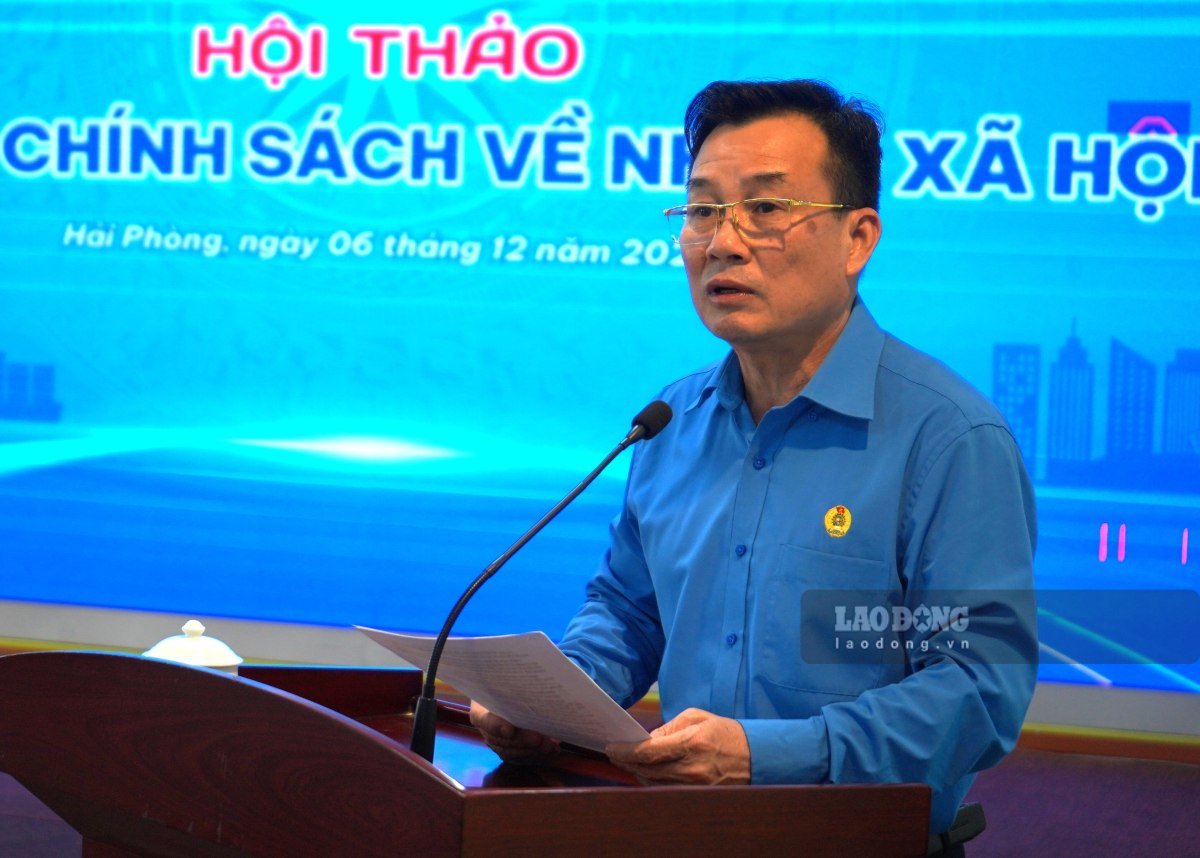 Phó Chủ tịch LĐLĐ TP Hải Phòng Nguyễn Văn Phiệt phát biểu khai mạc hội thảo. Ảnh: Mai Dung