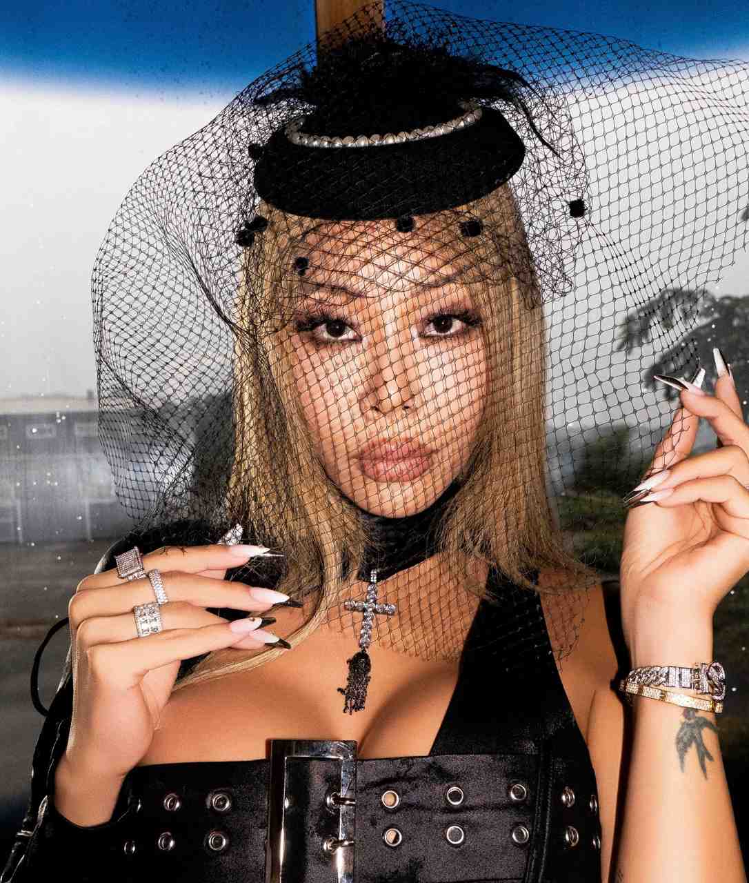 Ca si Jessi. Anh: Miss Cosmo.