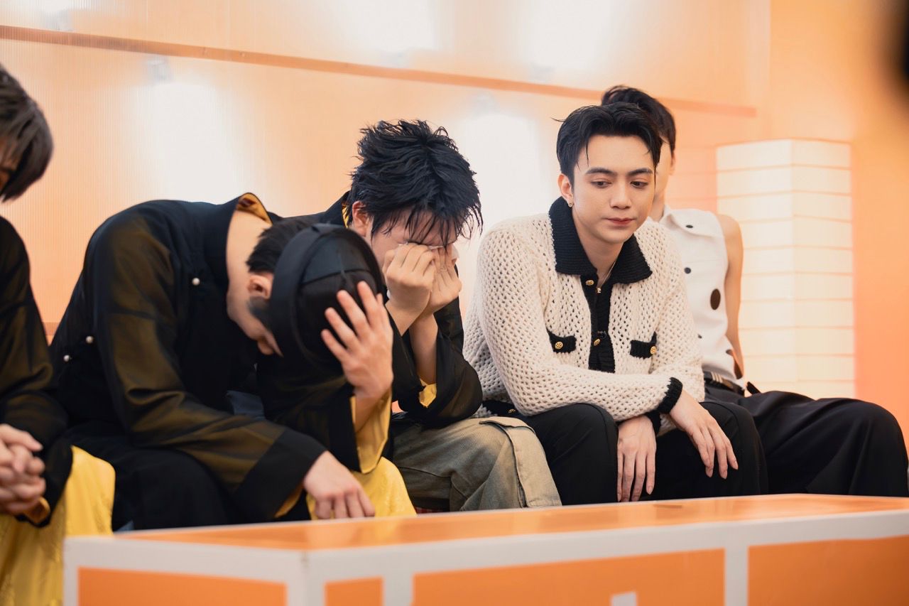 Cac tan binh ap luc, cang thang. Anh: Yeah1.