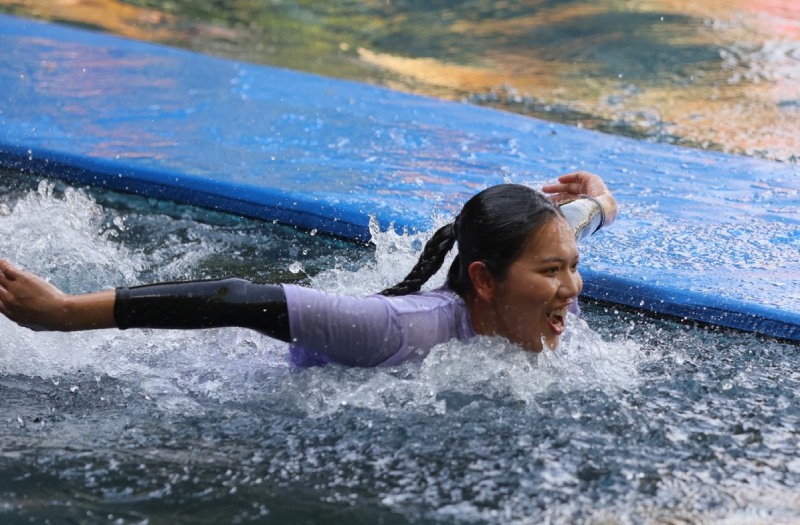 Kinh ngu Anh Vien tai Running Man. Anh: Nha san xuat