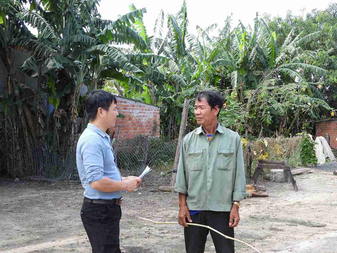 Nhiều người dân ở Liên Sơn Lắk đã có nếp sống văn minh, tiến bộ nhờ đội ngũ cán bộ, người uy tín. Ảnh: Bảo Lâm