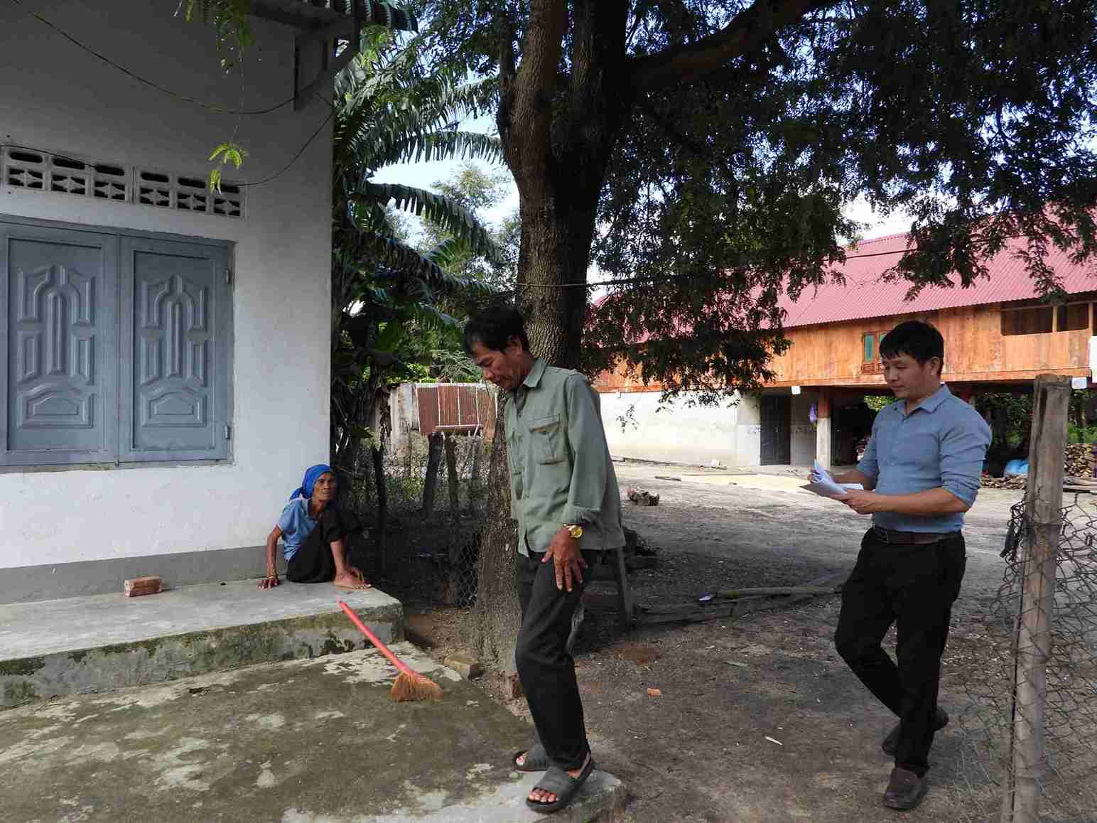 Già làng, người uy tín gắn với công tác xóa đói giảm nghèo và xây dựng nông thôn mới ở Liên Sơn Lắk. Ảnh: Bảo Lâm