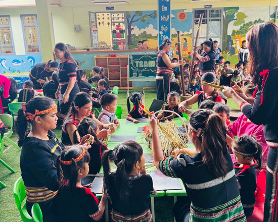 Chất lượng giáo dục miền núi ngày được nâng cao, cải thiện tích cực. Ảnh: Hải Âu