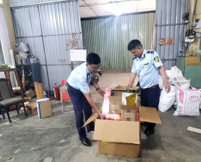 Smuggling is on the rise at the gateway to the Southeast. Photo: Ho Chi Minh City Market Management Department