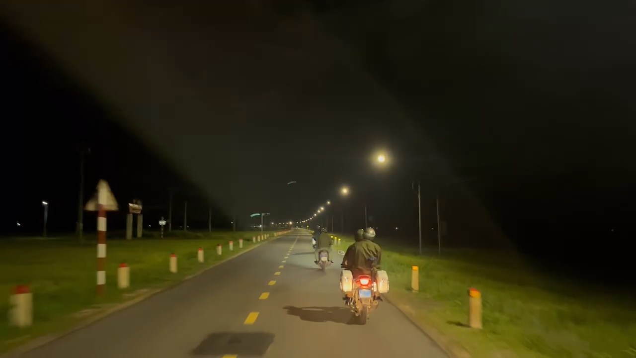 Công an xã Ia Pa tuần tra đêm. Ảnh: Thanh Tuấn 