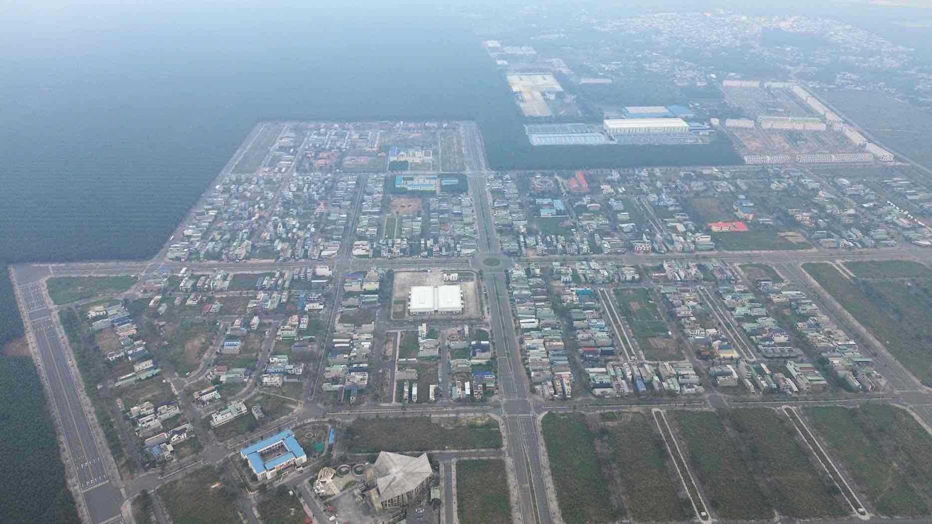 Toan canh khu tai dinh cu Loc An - Binh Son. Anh: AC-AT