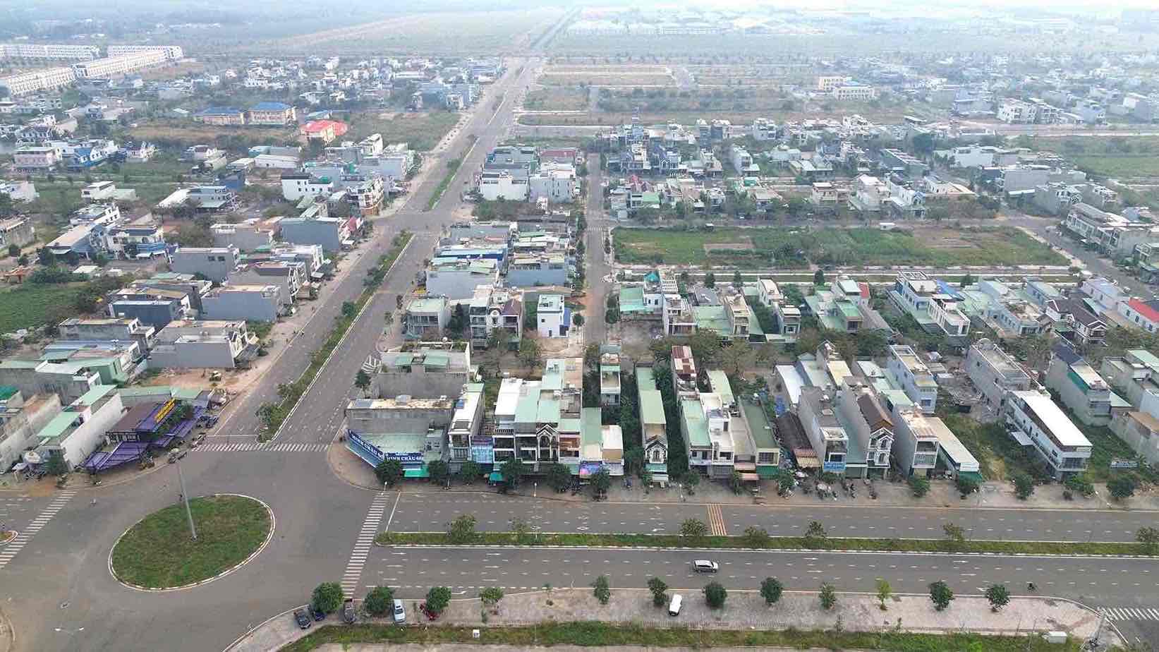 Hang nghin ho dan da ve sinh song on dinh tai khu tai dinh cu san bay Long Thanh. Anh: AC-AT