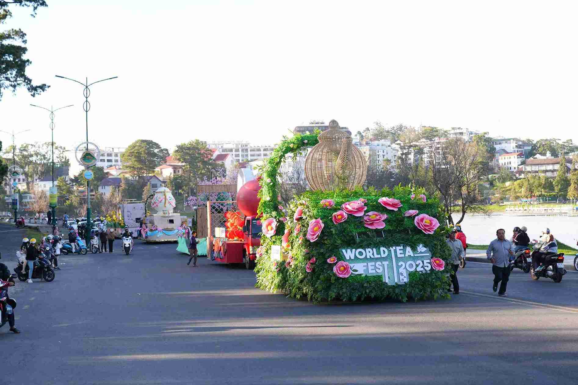 Xe hoa la mot trong nhung bieu tuong mang lai net doc dao rieng cho Da Lat. Anh: Hoai Thanh