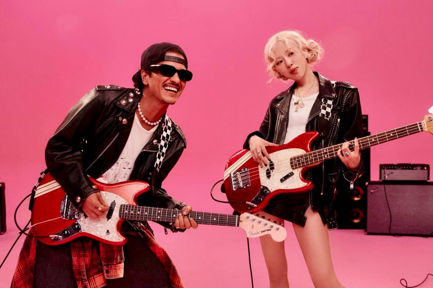 Ca khúc “APT.” của Rosé và Bruno Mars phát hành tháng 10.2024. Ảnh: cắt từ MV