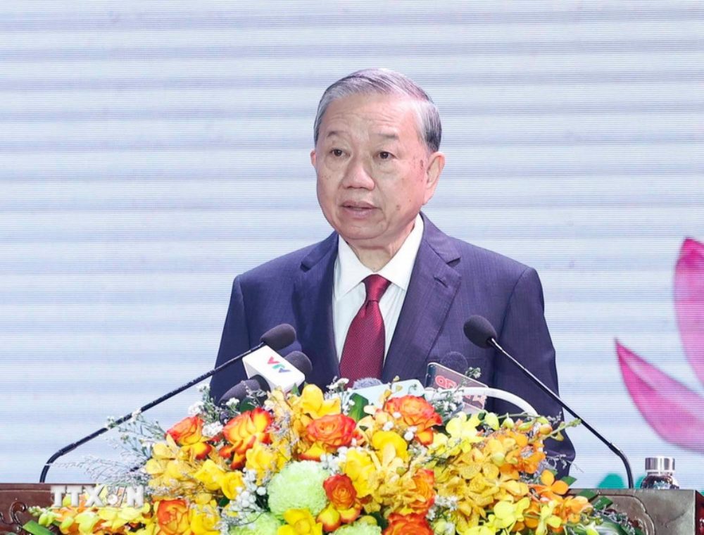 Tong Bi thu To Lam - Bi thu Quan uy Trung uong - phat bieu tai Le ky niem. Anh: TTXVN