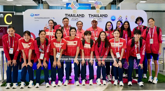 The Vietnam women's volleyball team had an accident on the first day of their trip to Thailand. Photo: Vietnam Volleyball